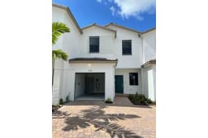 13162 Sw 233 St 13162, Homestead