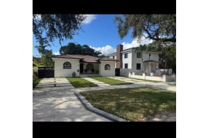 508 De Leon Dr, Miami Springs