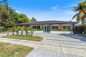 19721 Ne 23rd Ave, Miami