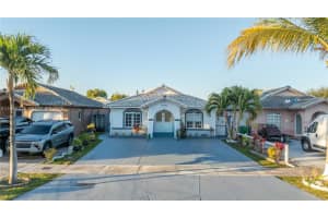 10095 Nw 127th St, Hialeah Gardens