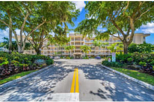 4030 W Palm Aire Dr 104, Pompano Beach
