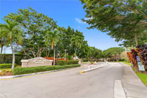 11009 Mainsail Dr 11009, Cooper City