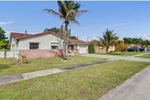 4781 Nw 19th Ct 4781, Lauderhill 4781 Nw 19th Ct 4781, Lauderhill