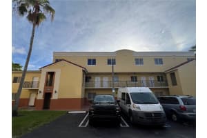 12645 Sw 91st St 202, Miami