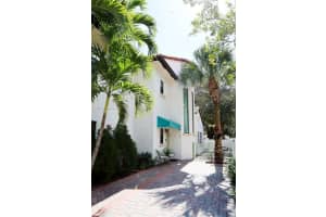 2948 Hidden Harbour Ct, Dania Beach