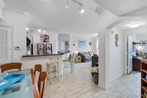 9172 Collins Ave 210, Surfside