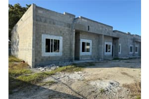 3800 Nw 213th Terr, Miami Gardens