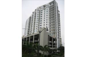 10 Sw South River Dr 704, Miami