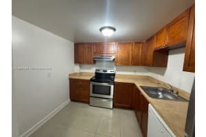 420 Sw 12th Ave 1206, Miami