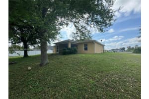 507 Peerless Cir -, Lehigh Acres