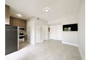 842 Sw 14th Ave 2, Miami