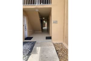 4620 Nw 79 Ave 1-a, Doral