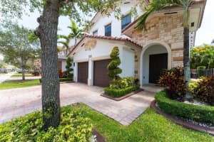 10560 Nw 69 Ter 10560, Doral