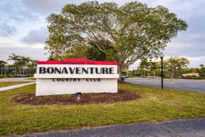 16571 Blatt Blvd 204, Weston