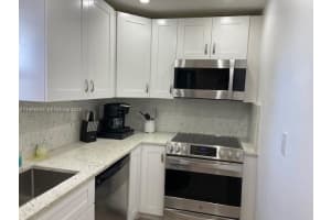 3201 Ne 14th St Cswy 605, Pompano Beach