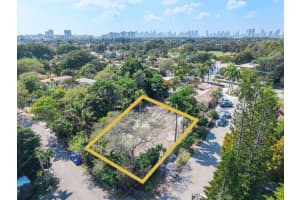 2880 Fairgreen Drive, Miami Beach