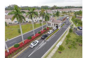 12121 Nw 23rd Ct, Miami