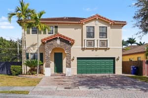 16673 Sw 44th St, Miami