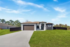 1935 Holyoke Ave, Lehigh Acres