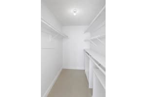 1801 S Treasure Dr 407, North Bay Village