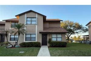 223 Lakeside Cir 223, Sunrise