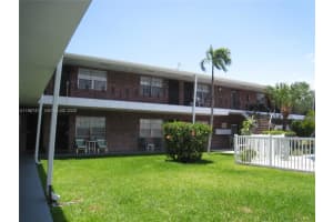 1100 Atlantic Shores Blvd 307, Hallandale Beach