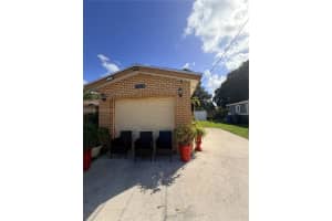 3580 Nw 32nd Ct Efficiency, Lauderdale Lakes