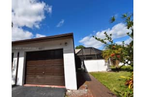 9311 Wedgewood Dr A19, Tamarac