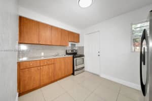 5545 Nw 3rd Ave W, Miami