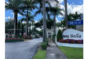 11042 Nw 48th Ln, Doral