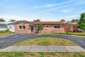 1919 Nw 38th St, Oakland Park