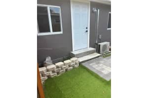 80 Ne 133rd St B, North Miami