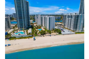 3000 S Ocean Dr 1122, Hollywood