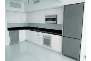 92 Sw 3rd St 5109, Miami