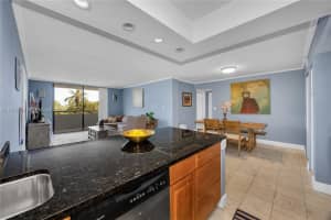 7300 Wayne Ave 405, Miami Beach