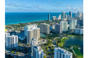 20505 E Country Club Dr 634, Aventura 20505 E Country Club Dr 634, Aventura