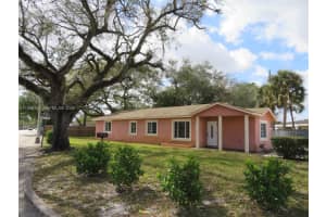 12730 Nw 22nd Ave, Miami