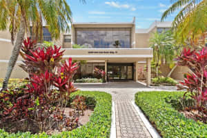 16400 Golf Club Rd 104, Weston