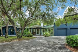 9290 Sw 117th Ter, Pinecrest