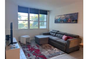 100 Lincoln Rd 415, Miami Beach