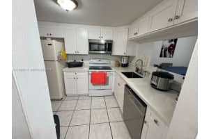 19805 Sw 114th Ave 218, Miami