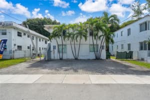 560 Ne 63rd St 3, Miami