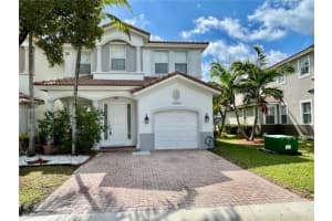10844 Nw 84th St, Doral