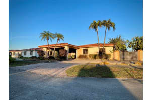 2351 Sw 92nd Pl, Miami