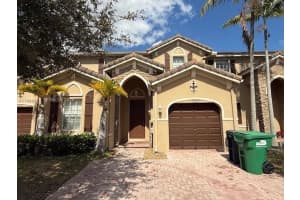 15243 Sw 9th Way, Miami