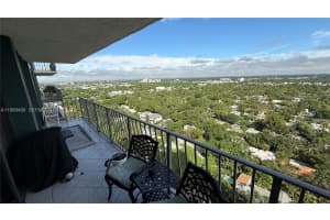 780 Ne 69th St 2008, Miami