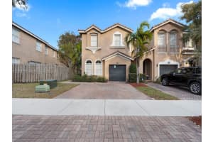 1483 Se 25th Ave, Homestead