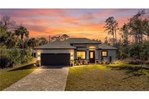 15467 Hillsborough Boulevard, Port Charlotte