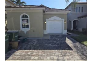 3930 Ne 12th Dr, Homestead