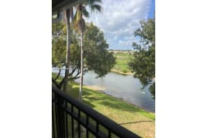 200 Sw 117th Ter 10306, Pembroke Pines